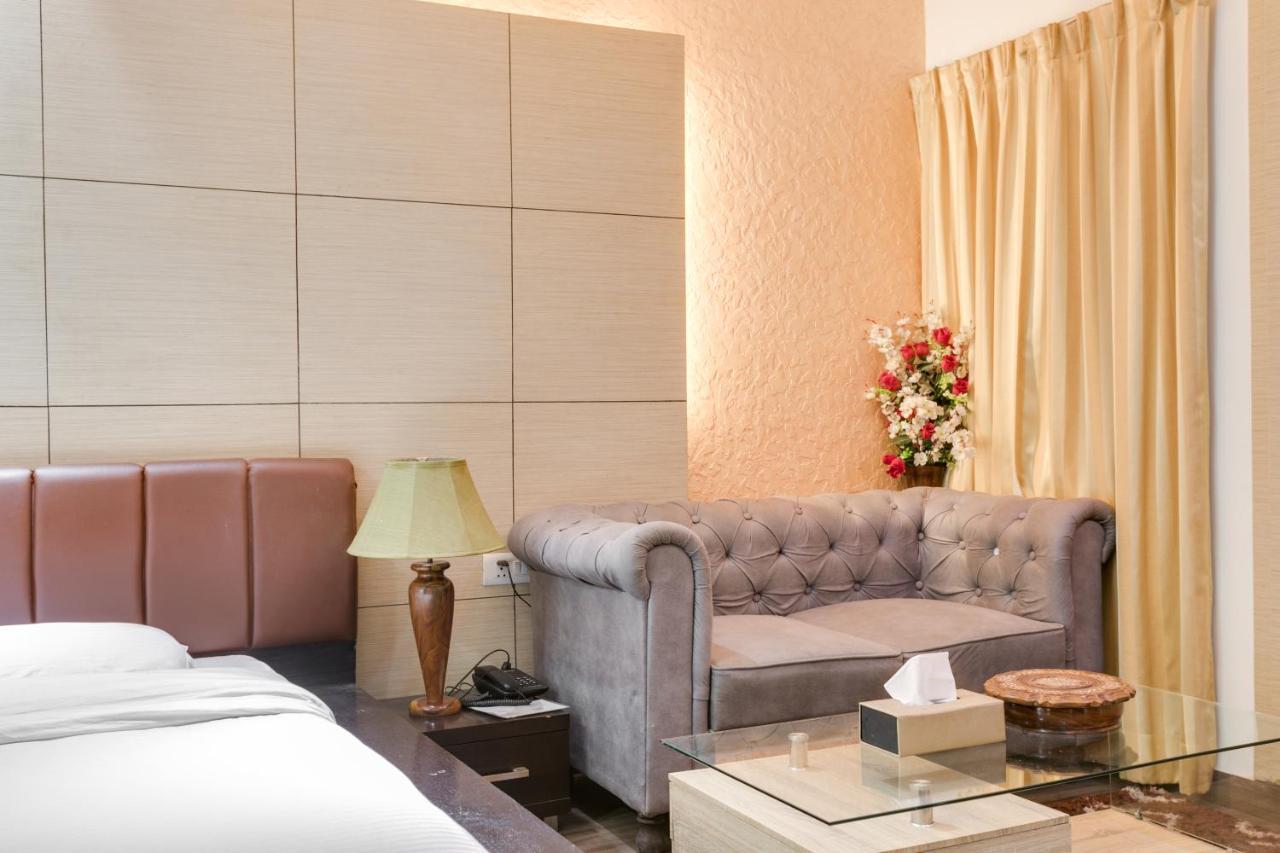 Avanti Tenantry-Luxurious Service Apartments Nova Deli Exterior foto