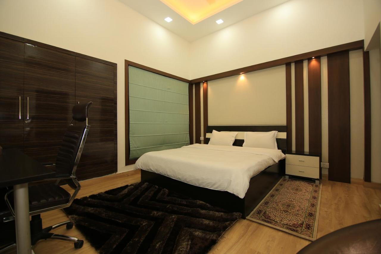 Avanti Tenantry-Luxurious Service Apartments Nova Deli Exterior foto